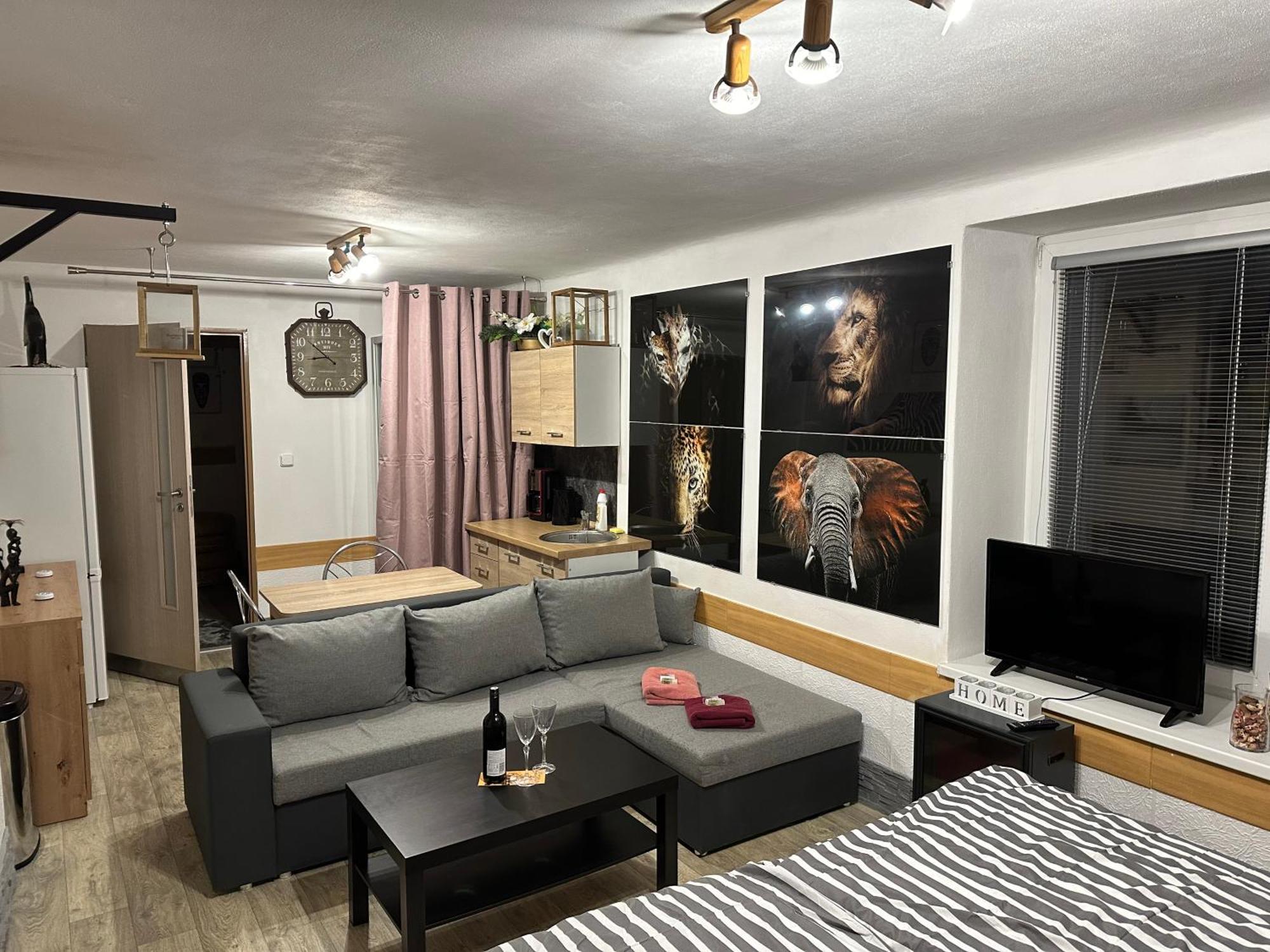 Apartman Pod Hradem Horšovský Týn Exterior foto